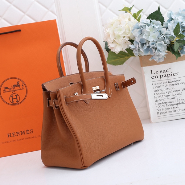 エルメスバッグ背面デザイン